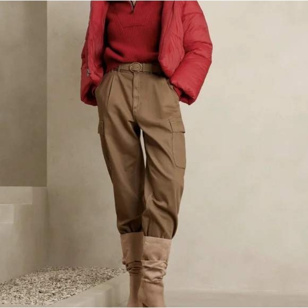 Banana Republic Twill Cargo Pants